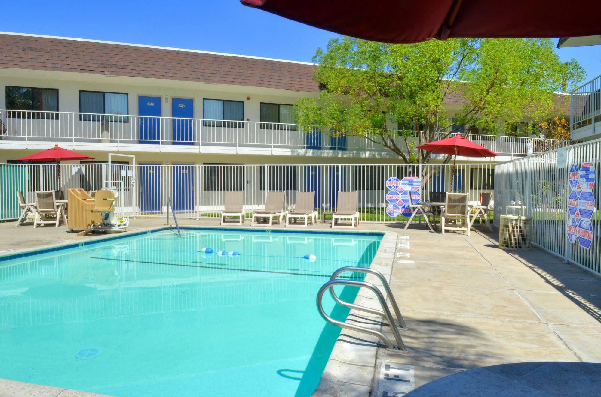 Motel 6-Santa Nella, Ca - Los Banos - Interstate 5 Exteriér fotografie